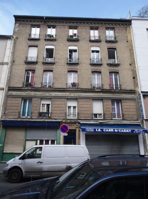 2 Pieces Lumineux A 5 Min A Pied Stade De France Saint-Denis  Exterior photo